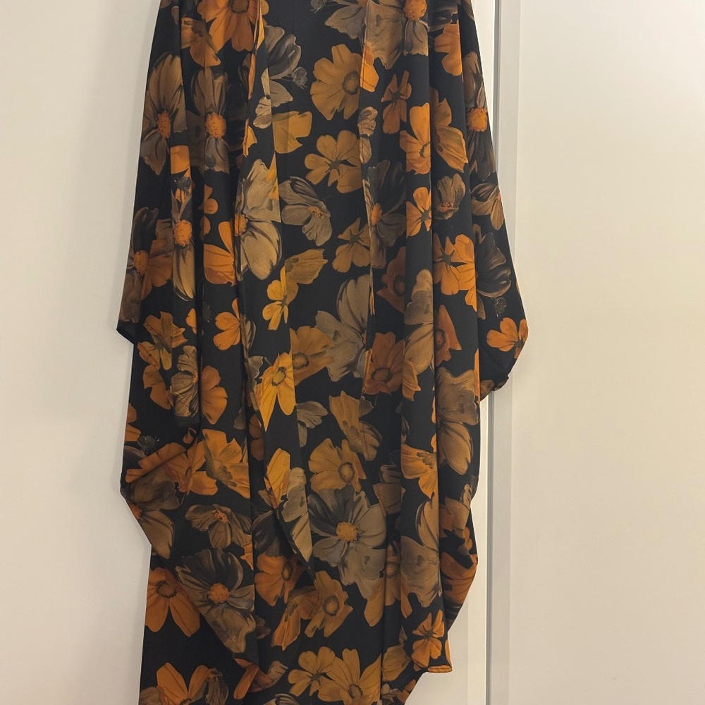 By Vinnik coloratura cape